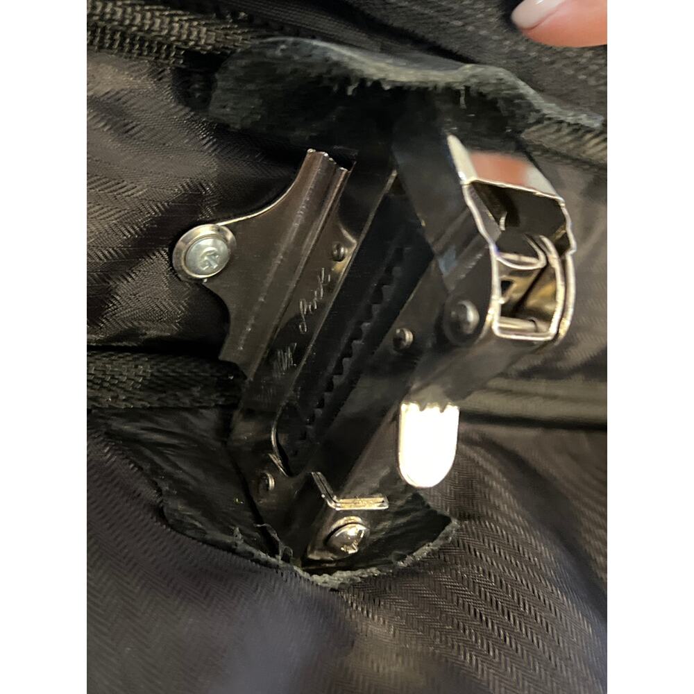 RARE Vintage Coach Garmet Bag Leather Trim Lots of Pockets - Picture 16 of 16